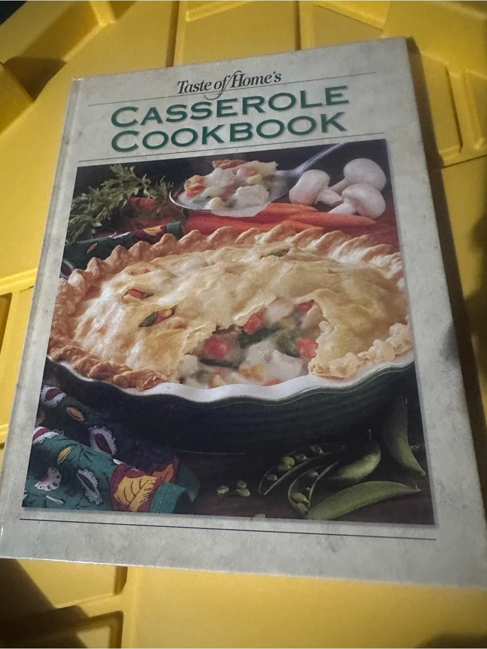 Taste of Home Casserole Cookbook ✨👨‍🍳🍳⭐️Colored Food Photos
